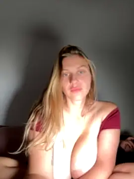 Elisablonde nude strip on webcam for live sex chat