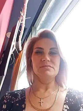 JennyOMay nude strip on webcam for live sex chat