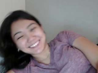 LondonTipton fully nude on webcam live sex chat