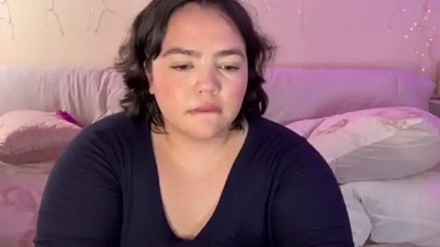 Miadove nude stripping on webcam for live sex video chat