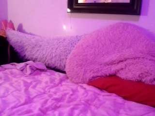 Misskittymeowkiss fully nude on webcam live sex chat
