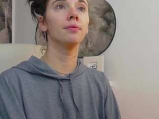 Missmallorie fully nude on webcam live sex chat