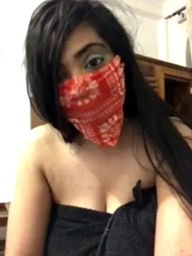 Monalisadon018 nude strip on webcam for live sex chat