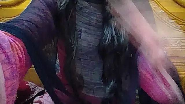 Naylaah nude stripping on webcam for live sex video chat