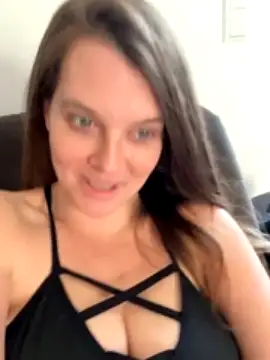 NewMichelle nude strip on webcam for live sex chat
