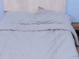 Pierinaseymour fully nude on webcam live sex chat