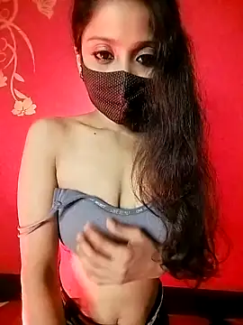 Sakshi_bhabi nude strip on webcam for live sex chat