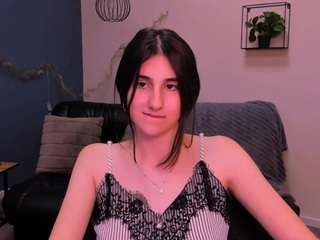 Scarlet-mooore fully nude on webcam live sex chat