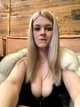Tasty_Girl_ nude strip on webcam for live sex chat