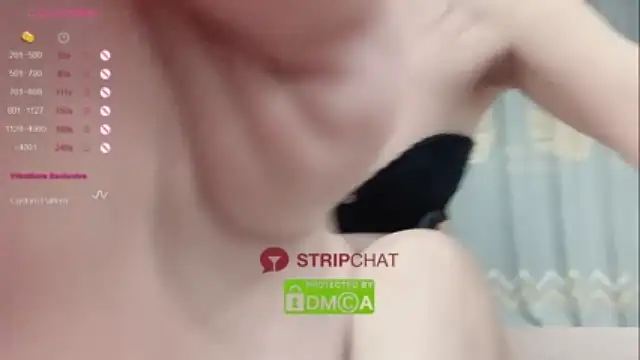 V_Vicky nude strip on webcam for live sex chat