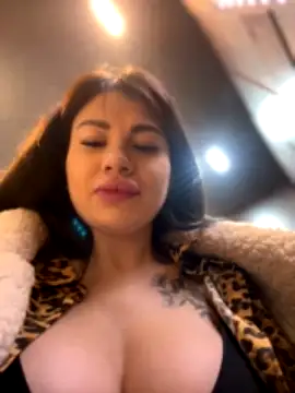 Wet__Bunny nude strip on webcam for live sex chat