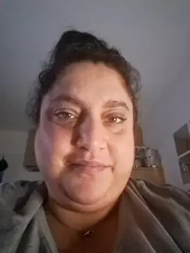 BBW-HOTTI nude strip on webcam for live sex chat