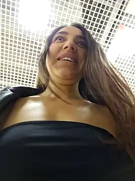 Caramel_jane nude strip on webcam for live sex chat