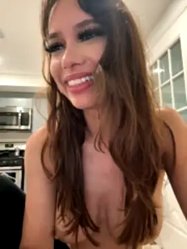 Cyberspaceangel nude strip on webcam for live sex chat