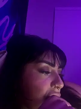 Drippindollz nude strip on webcam for live sex chat