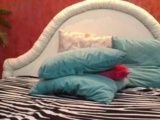 JenifferReys fully nude on webcam live sex chat