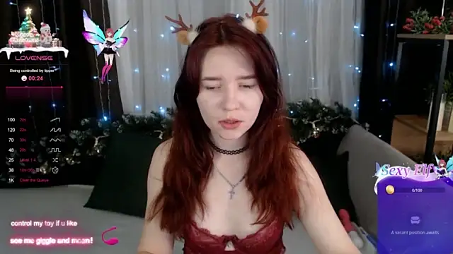 LissMoon nude strip on webcam for live sex chat