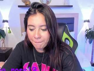 Majo-rose fully nude on webcam live sex chat