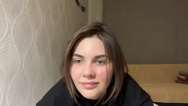 Meliassfuckslut nude strip on webcam for live sex chat