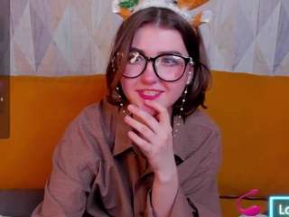 Miko-Lovely fully nude on webcam live sex chat