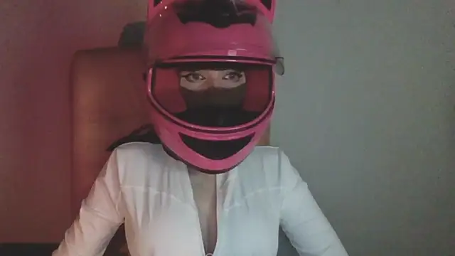 Realbikergirl nude strip on webcam for live sex chat