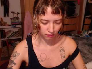 SilviaParis fully nude on webcam live sex chat