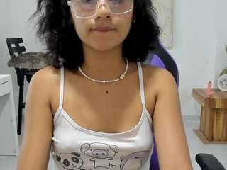 Aabby-evans fully nude on webcam live sex chat
