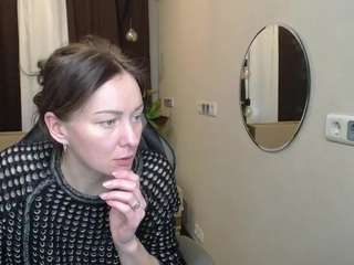 AbbyPhilips fully nude on webcam live sex chat