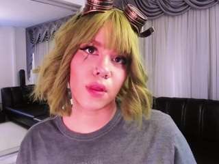 Albaandthayron fully nude on webcam live sex chat
