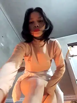 Aninyin22 nude strip on webcam for live sex chat