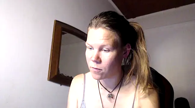 CallMeMaria nude strip on webcam for live sex chat