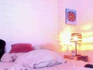 DEEPTHROAT SLUT fully nude on webcam live sex chat