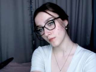 DemiLoon fully nude on webcam live sex chat