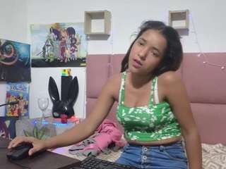 FREDAAKALA fully nude on webcam live sex chat