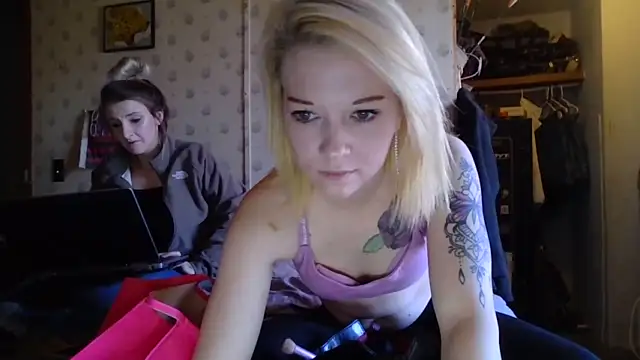 Hottiewithabody26 nude strip on webcam for live sex chat