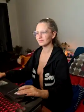 IamYourNarcotic nude strip on webcam for live sex chat