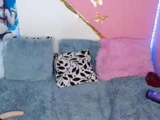 Julieta fully nude on webcam live sex chat