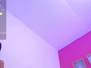 Kendall , ? fully nude on webcam live sex chat