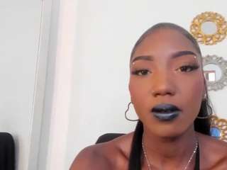 Lilit-Kyteler fully nude on webcam live sex chat