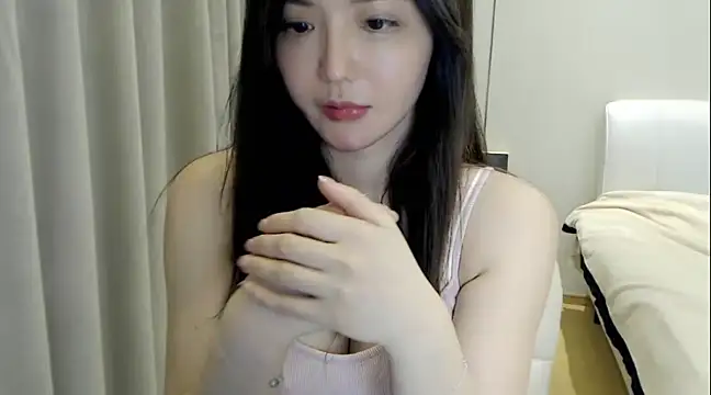 Mmgirl nude strip on webcam for live sex chat
