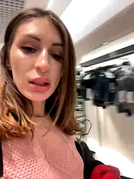 NicolleBarbie nude strip on webcam for live sex chat