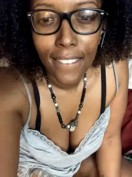 Oya999IAM nude strip on webcam for live sex chat