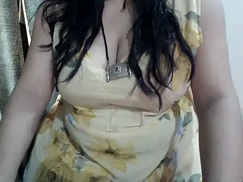 Rehana_housewife nude strip on webcam for live sex chat