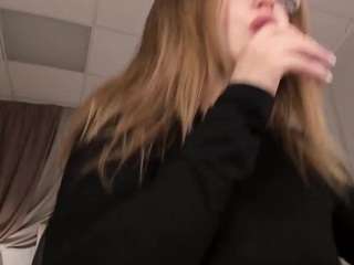 ViolettaGreen fully nude on webcam live sex chat