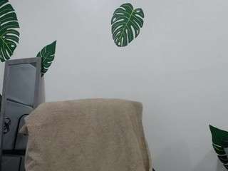 Zaramutiva fully nude on webcam live sex chat