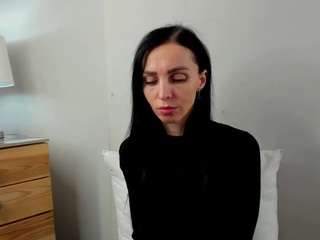 AmandaFantasy fully nude on webcam live sex chat