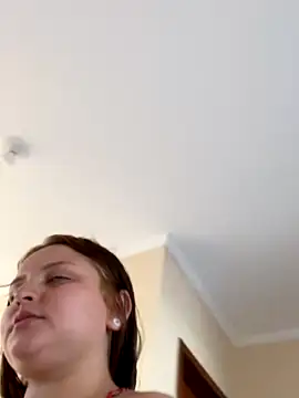 AmandhaX nude strip on webcam for live sex chat