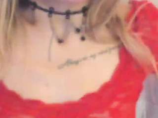 Ariana-Reina fully nude on webcam live sex chat