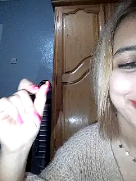 Bellaarabee nude strip on webcam for live sex chat