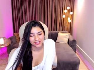 Caty-lorens fully nude on webcam live sex chat